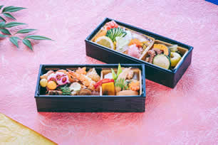 彩りちらし弁当 - 2,000円（税別）